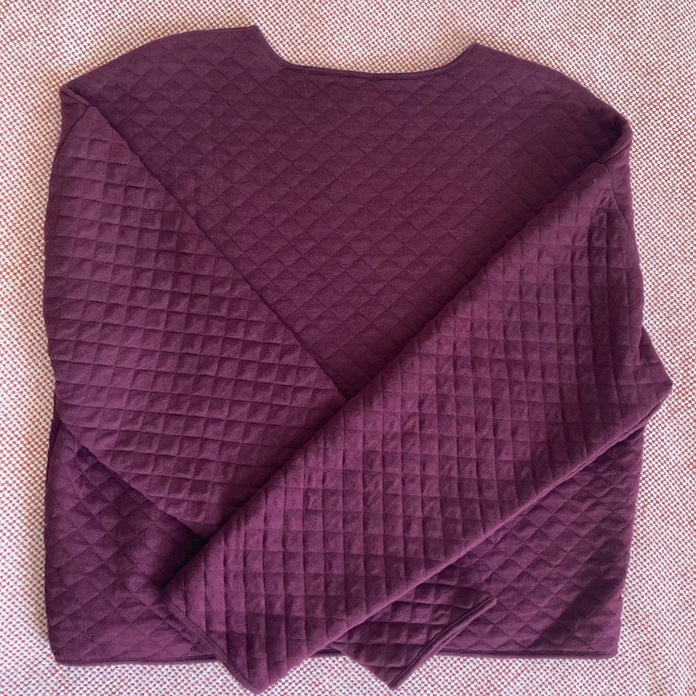 Quilted Wine Sweatshirt